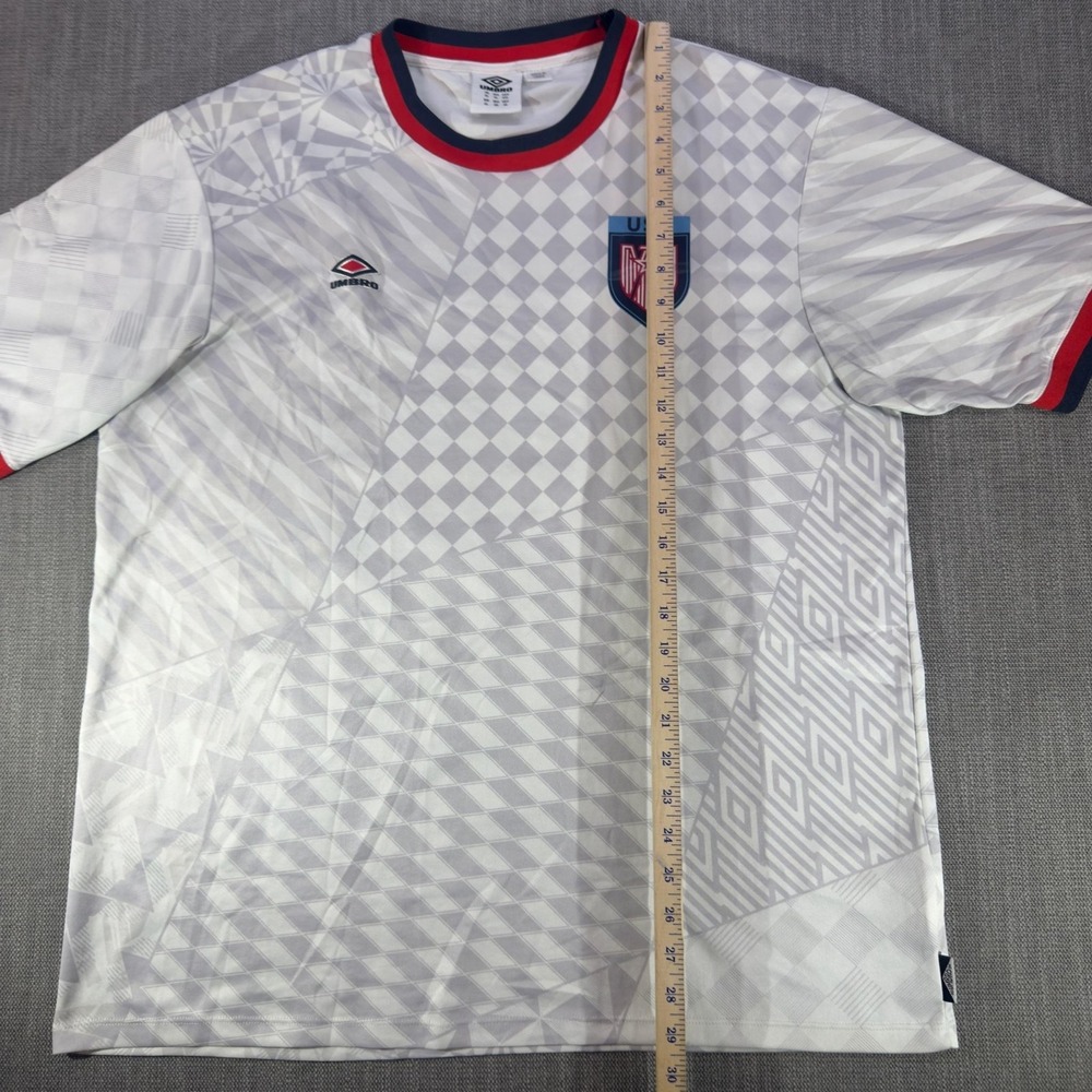 USA Jersey Mens XL White Soccer Umbro Geometric Pattern Short Sleeve Shirt - Picture 4 of 7